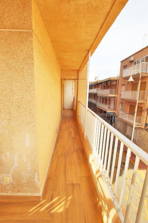 Apartamento Europa Primera Linea De Playa Guardamar Apartment Гуардамар дел Сегура Екстериор снимка